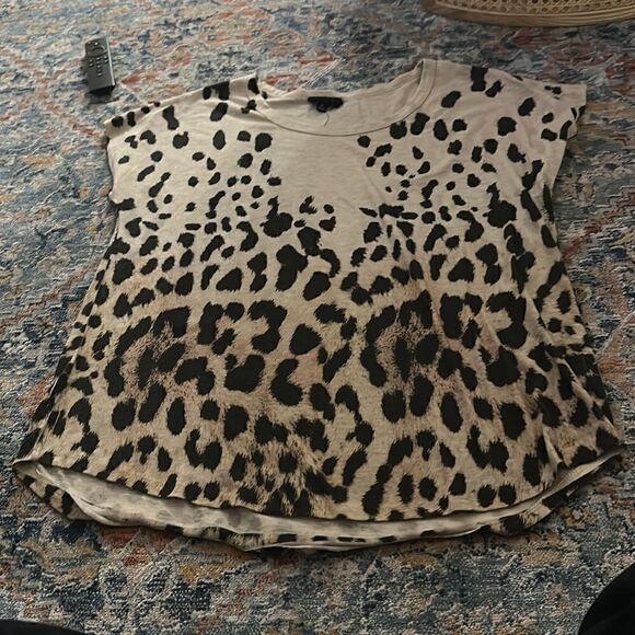 Cheetah tshirt blouse  - Picture 1 of 2